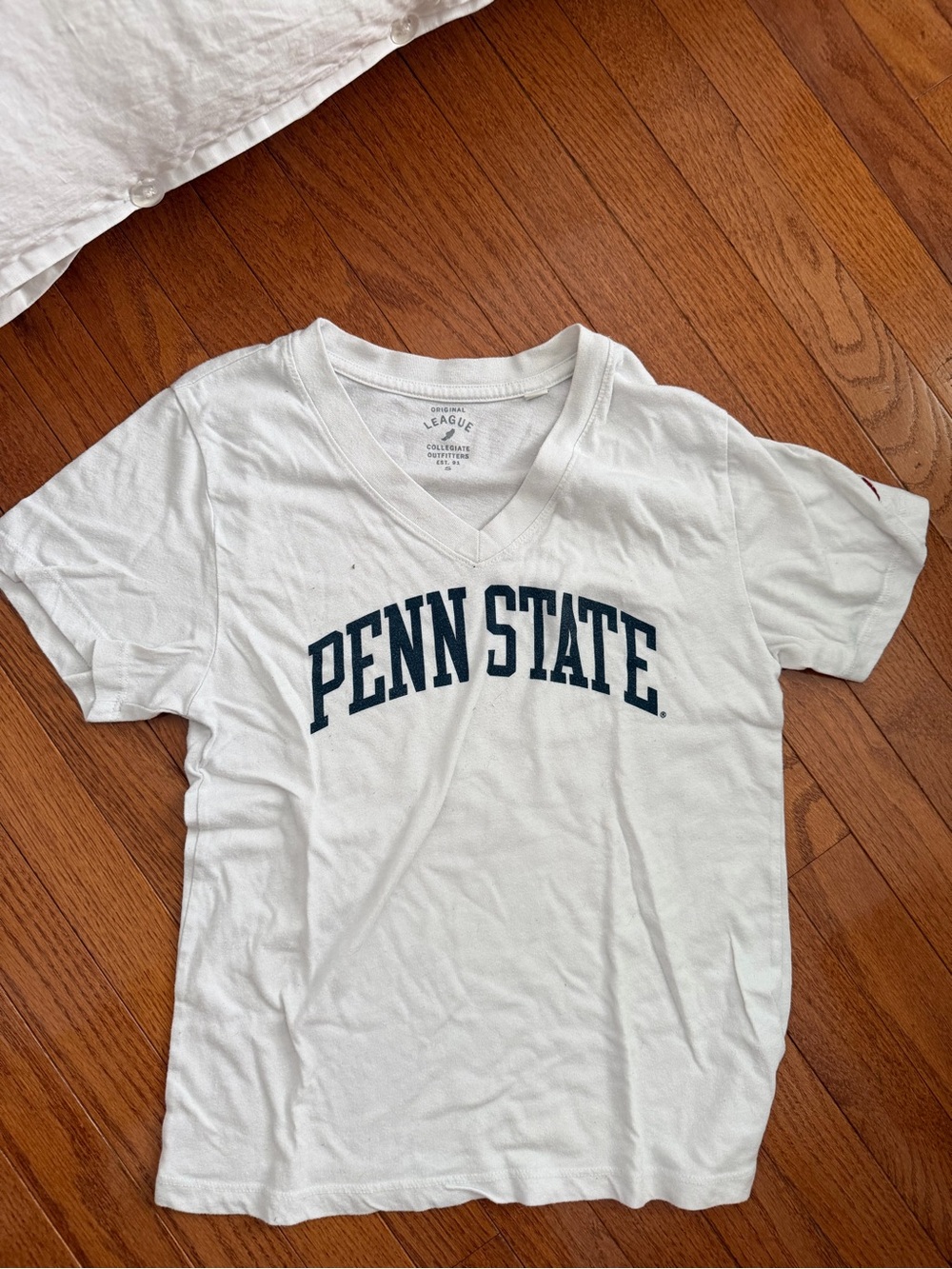 Penn state vintage White V-Neck Tee